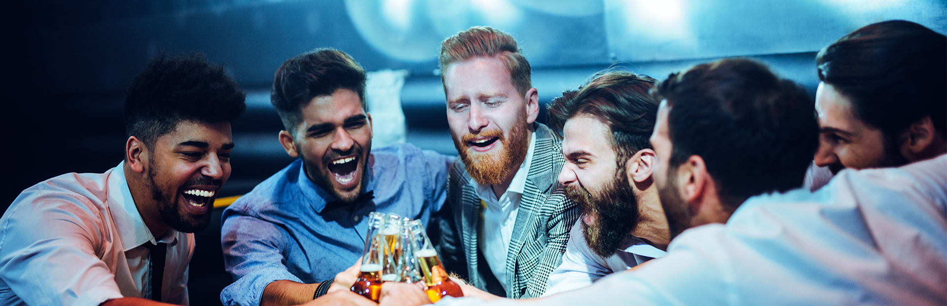 Unvergessliche Junggesellenparty für den zukünftigen Bräutigam