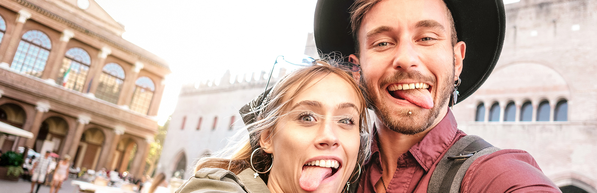 Young couple travelling